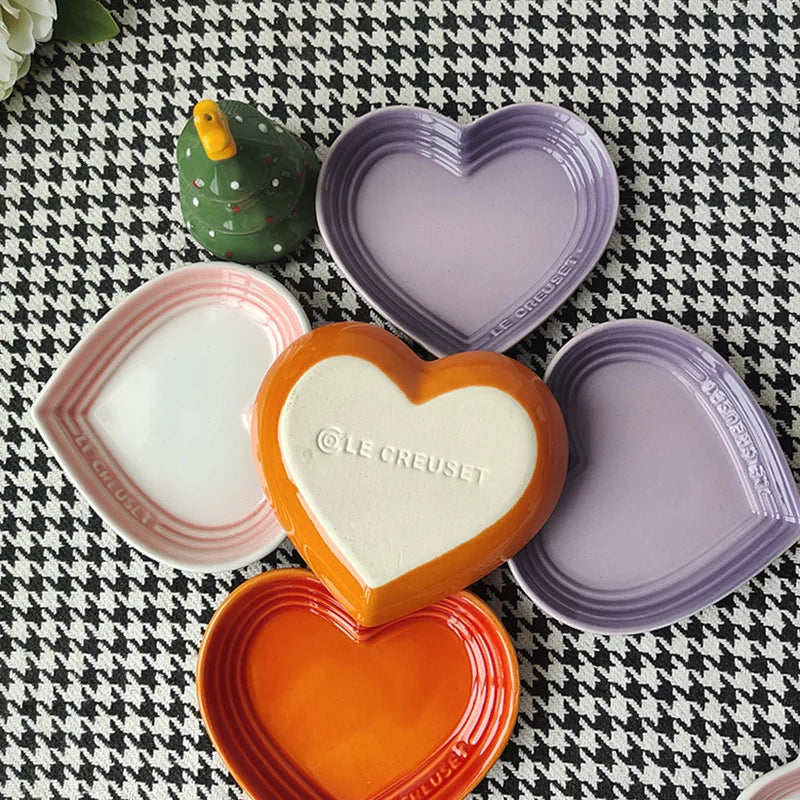 Ceramic Heart Shape Cat Dish