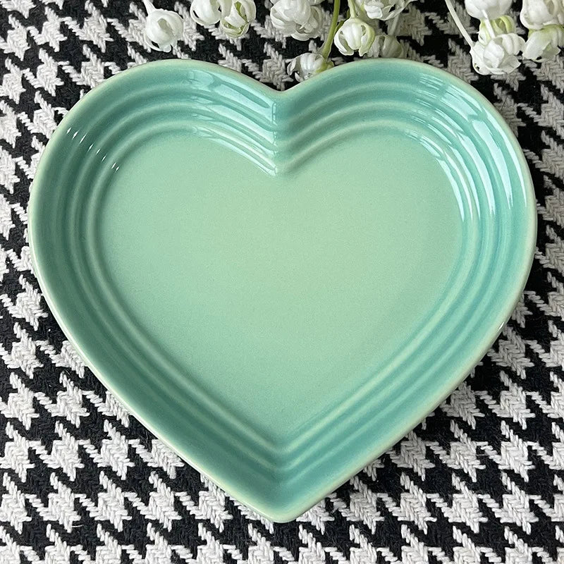 Ceramic Heart Shape Cat Dish